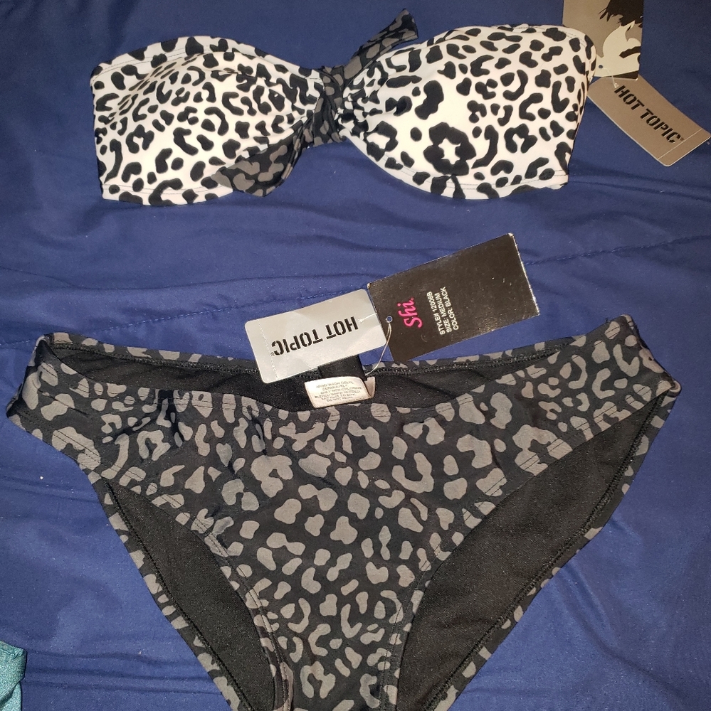 Bathing suit